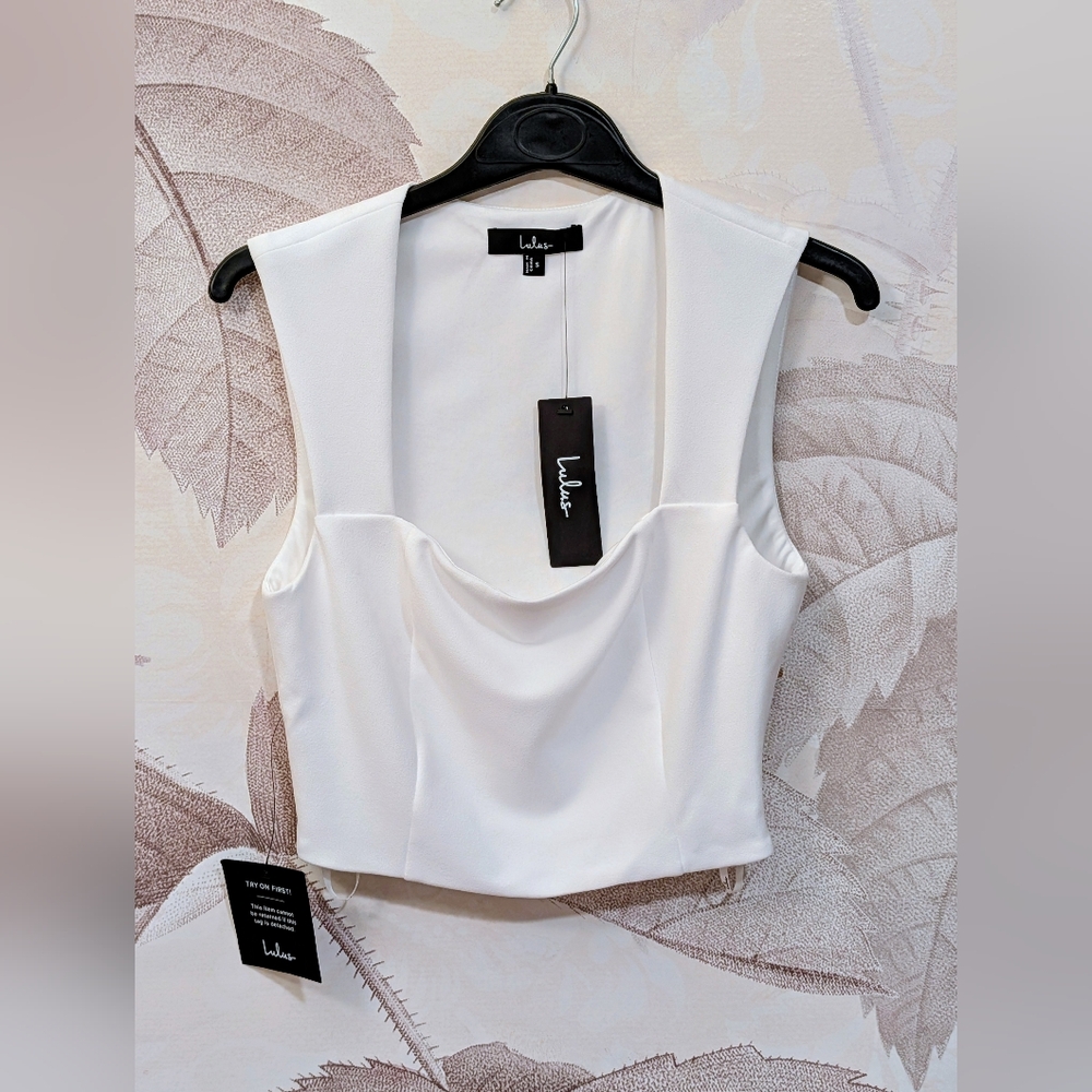 Lulus White Cowl Front Sleeveless Blouse (NWT – Size S)